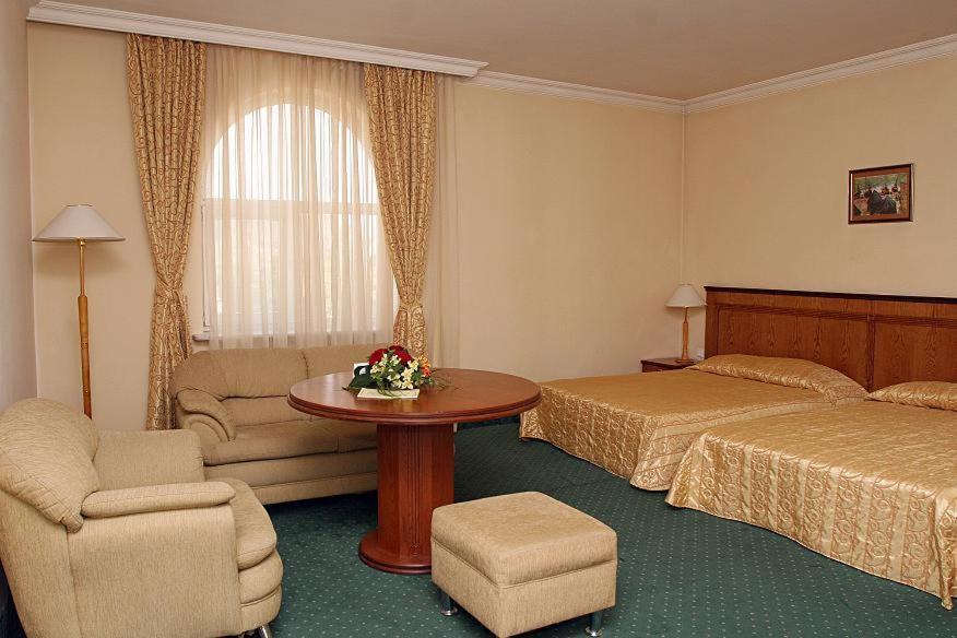 Ramada By Wyndham Trimontium 4* Plowdiw