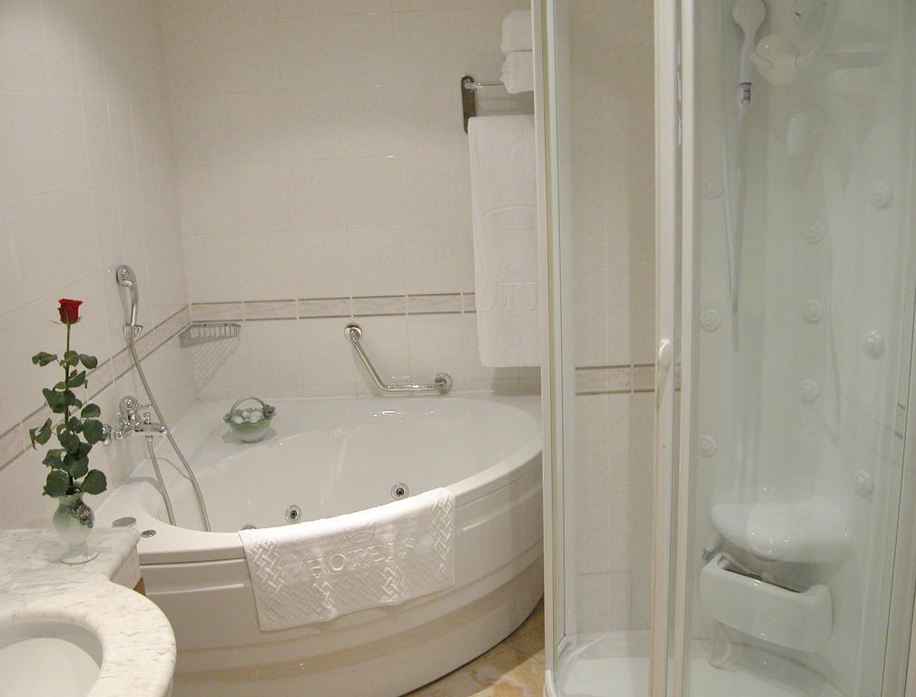 Ramada By Wyndham Trimontium Hotel Plowdiw