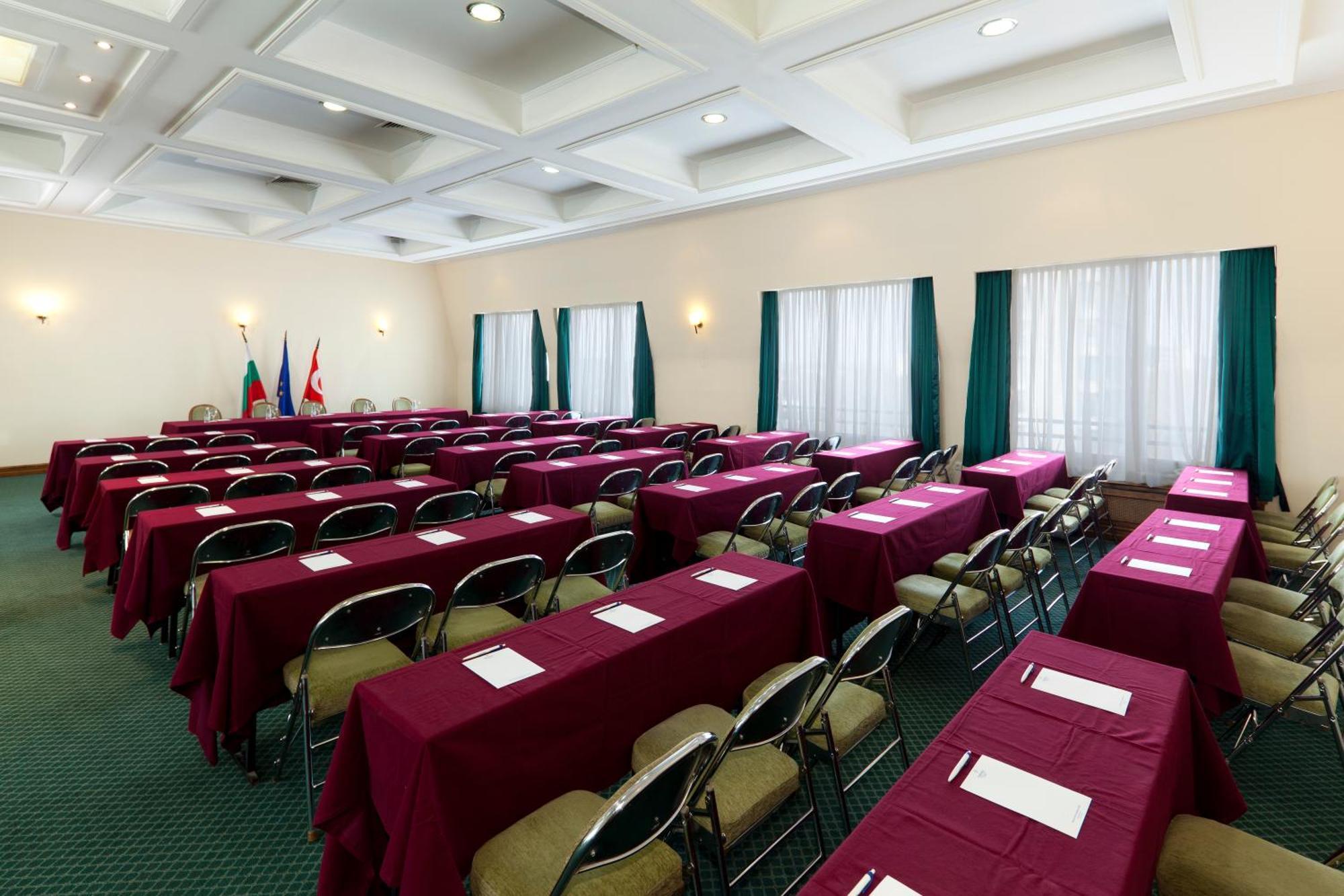 Ramada By Wyndham Trimontium Hotel Plovdiv